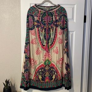 Multicolored long skirt.